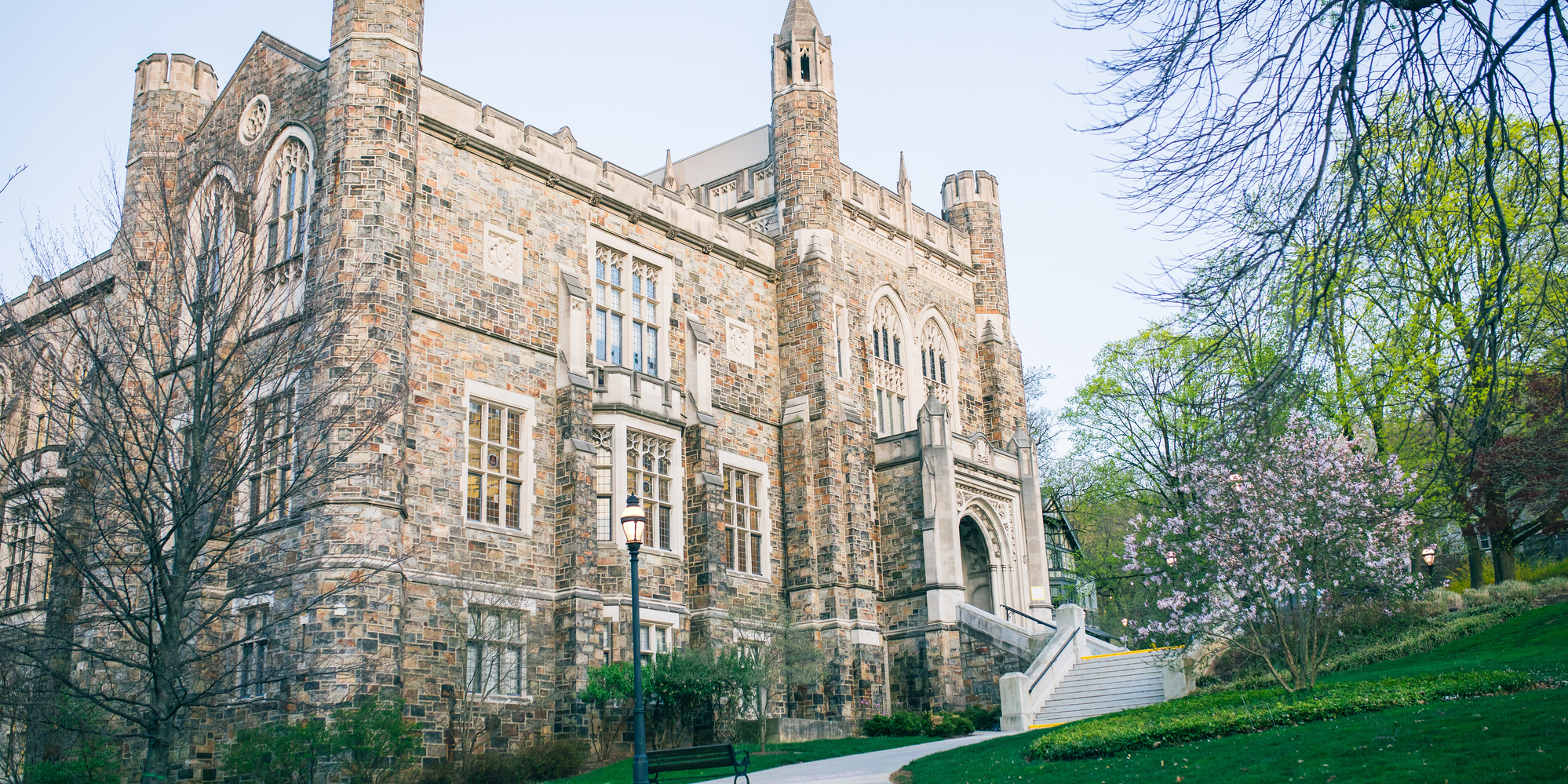 Image of Lehigh's Linderman Library. A three-story castle-like stone building with stained glass. 